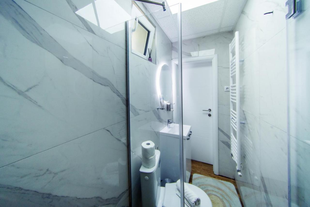 La Lorre Lux Apartment ยาโกดินา ภายนอก รูปภาพ